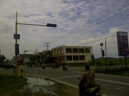 Traffic Light Perempatan Kantor Pemkab Pijay tak Berfungsi