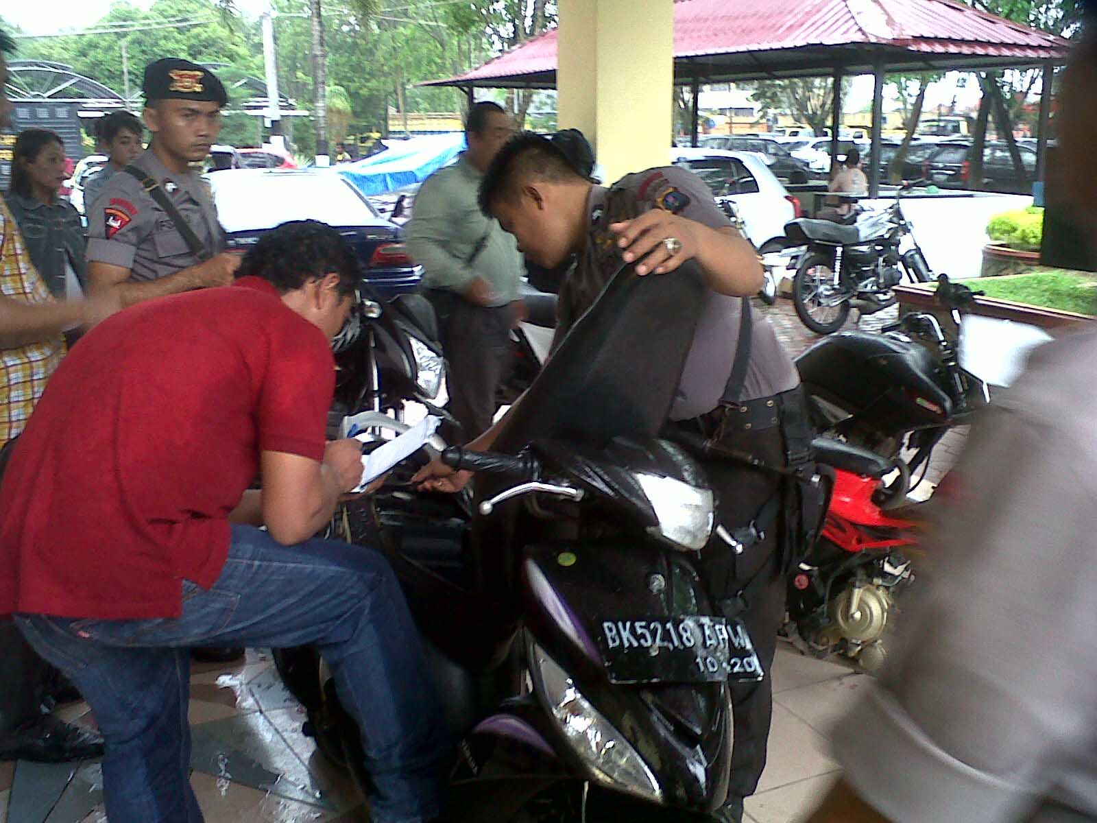 Poldasu Gerebek Rumah  Penadah Ranmor 