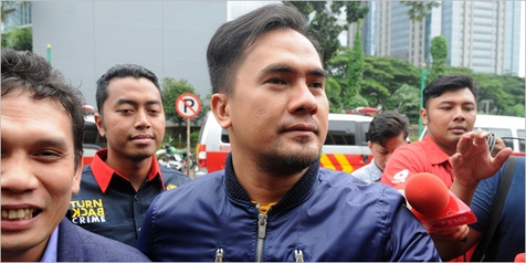 Belum Dijenguk Teman Artis, Saipul Jamiell Dibawakan Donat