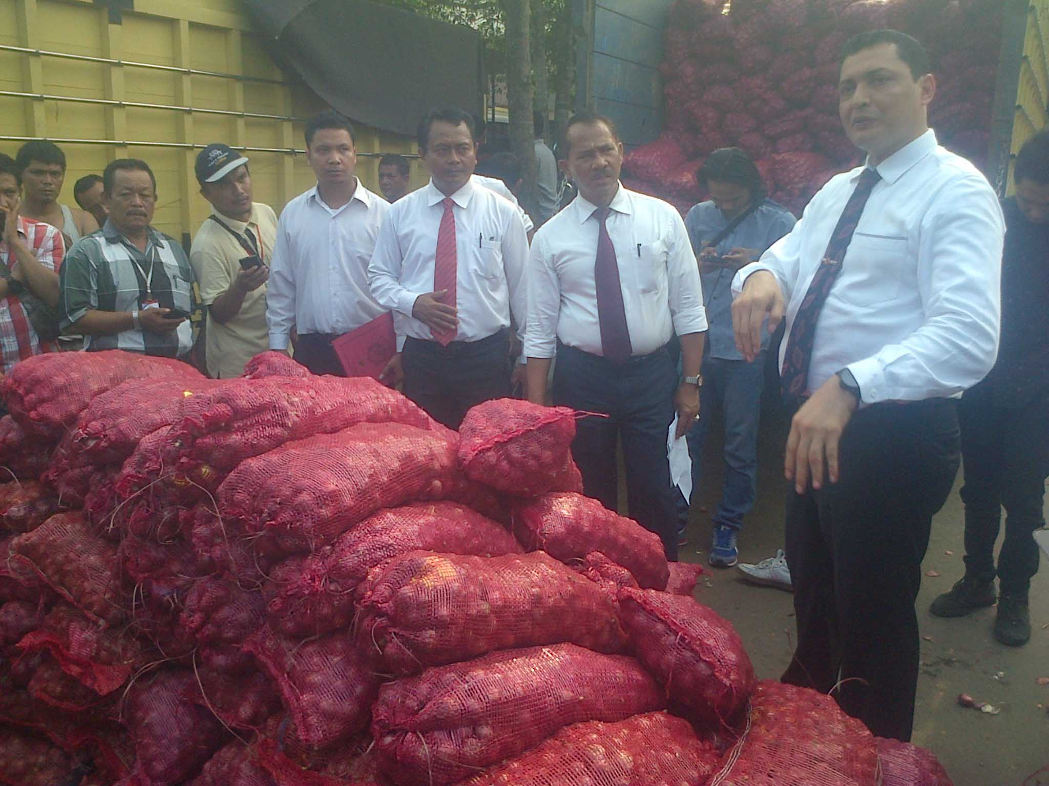 Poldasu Gagalkan Penyelundupan 16 Ton Bawang Merah Malaysia