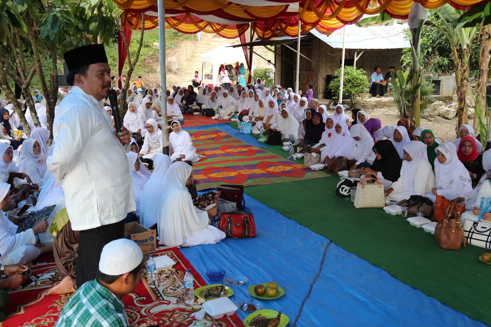 Bupati Labuhanbatu Hadiri Zikir Akbar