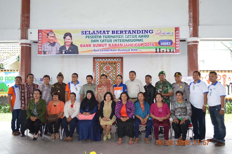 Bupati Karo Buka Turnamen Catur Internasional Bank Sumut Kabanjahe Cup 2016