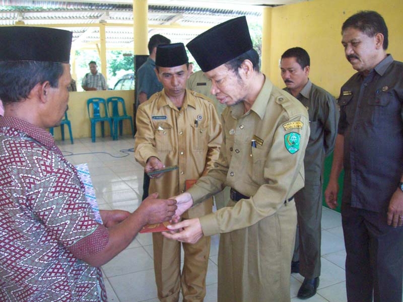 Disdukcapil  Padangsidimpuan Laksanakan  Nikah Itsbat Bagi 50 Pasangan