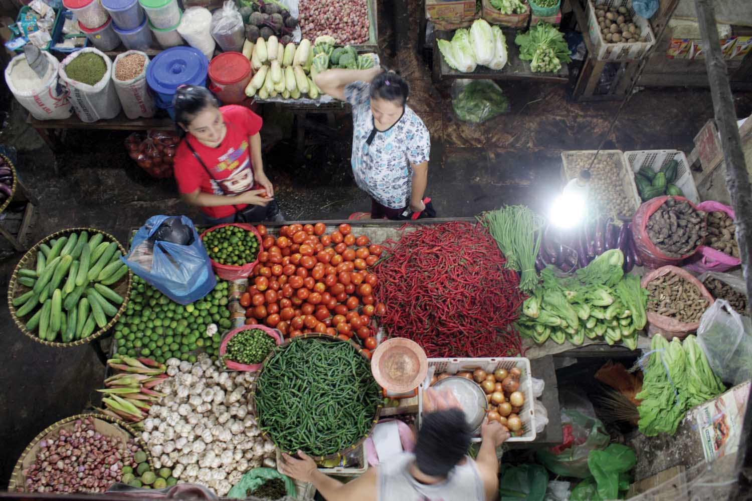 Harga Kebutuhan Pokok Mulai Melambung