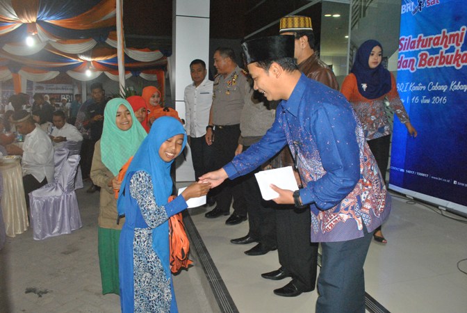 BRI Kabanjahe Adakan Silaturahmi Buka Puasa Bersama Anak Yatim