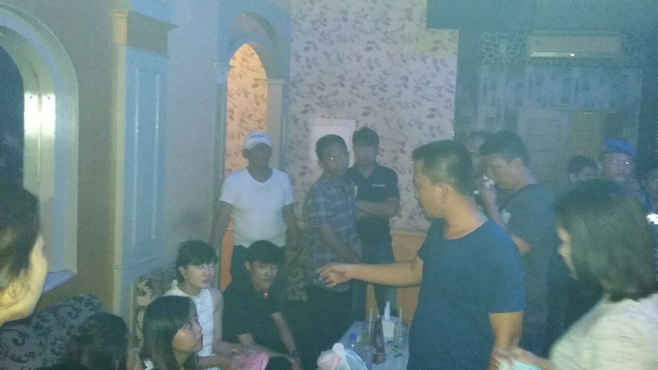 Disinyalir Tempat Pesta Narkoba Karaoke Star G Digerebek Polresta Medan  16 Butir Ekstasi dan 21 Pengunjung Diamankan