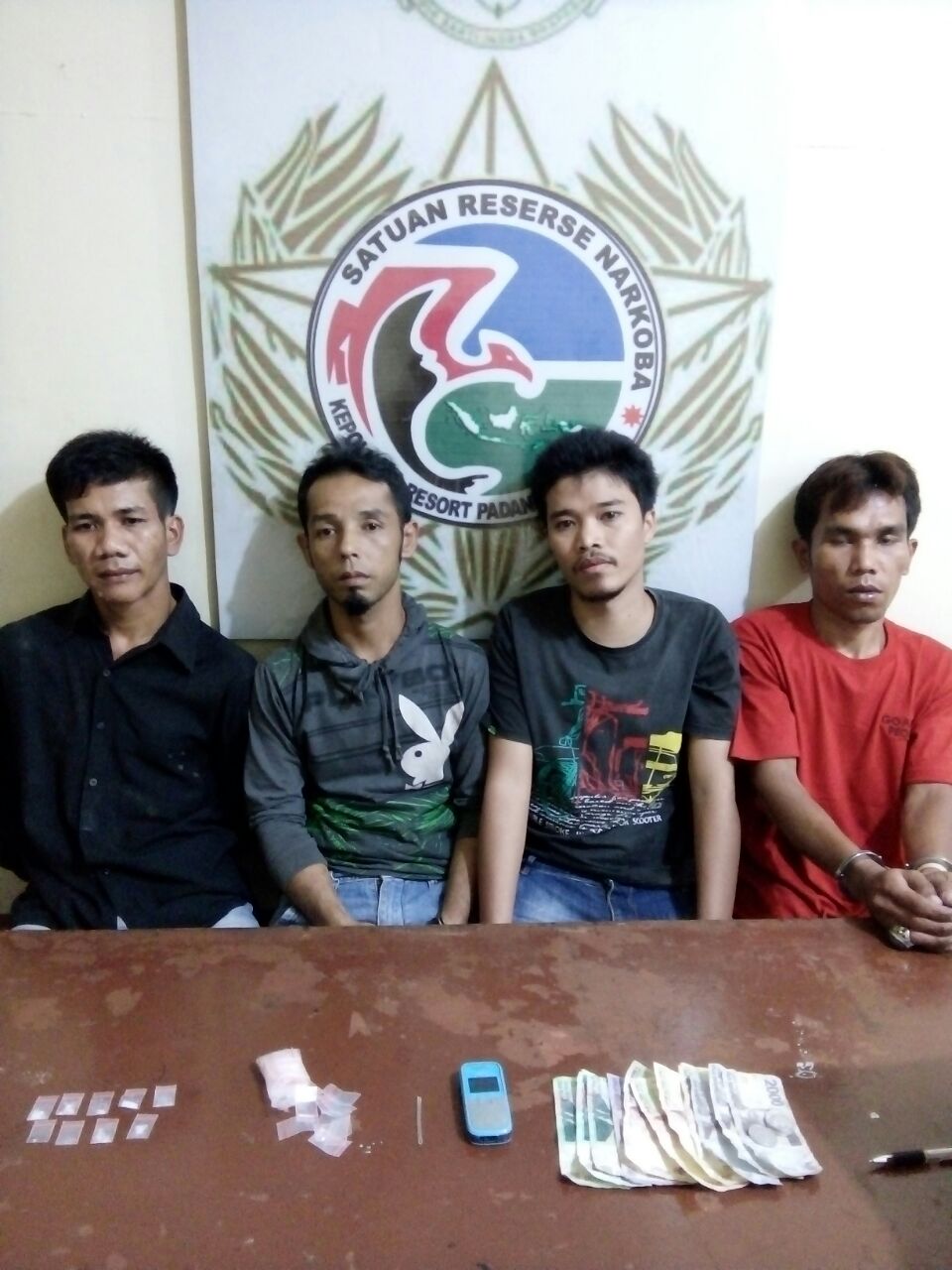 Tengah Asyik Main Judi, Polres Kota Padang Sidimpuan Tangkap 4 Sindikat Narkoba