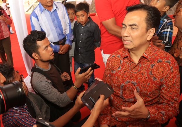 Effendi Simbolon: Perbaiki Danau Toba, Manjakan Wisatawan Mancanegara