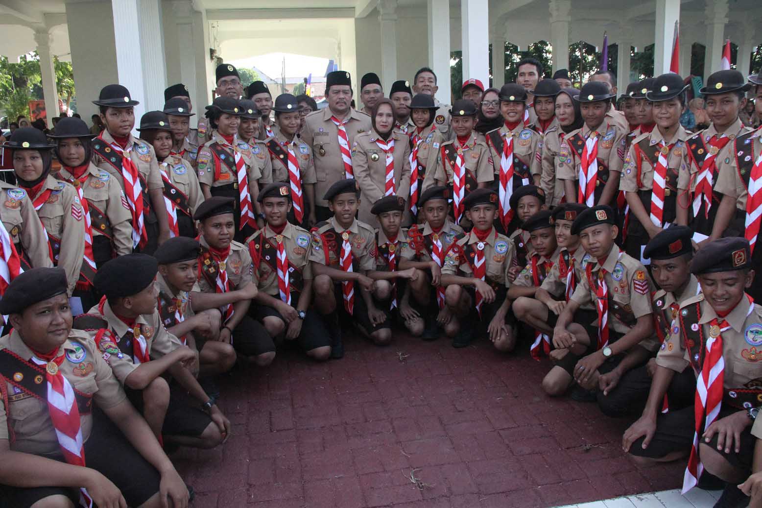 Bupati Berangkatkan Kontingen Gerakan Pramuka Kwarcab Labuhanbatu Ke-Jamnas