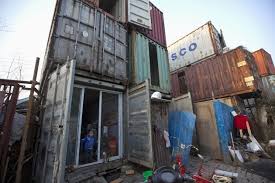 Jokowi Bangun Ratusan Ribu Unit Rumah Warga Miskin di 2017