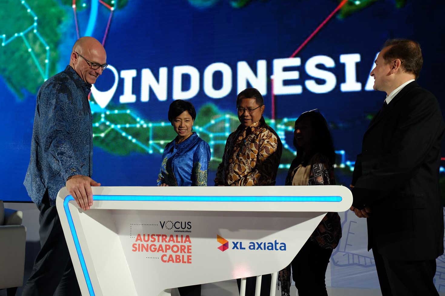 XL Axiata Bangun SKKL Internet Global