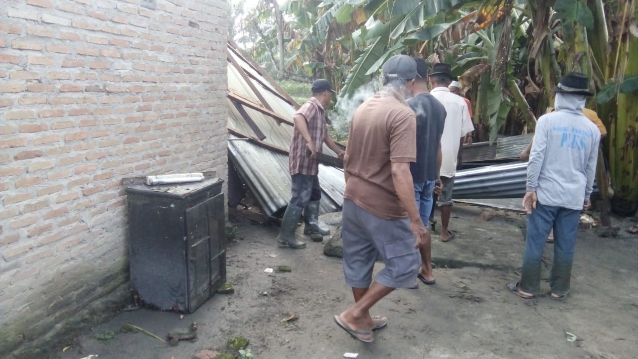 4 Rumah Dihantam Punting Beliung