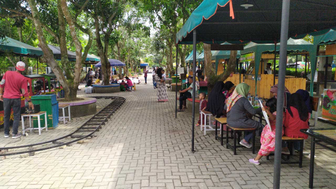 Nikmatnya Wisata Kuliner Taman Buah