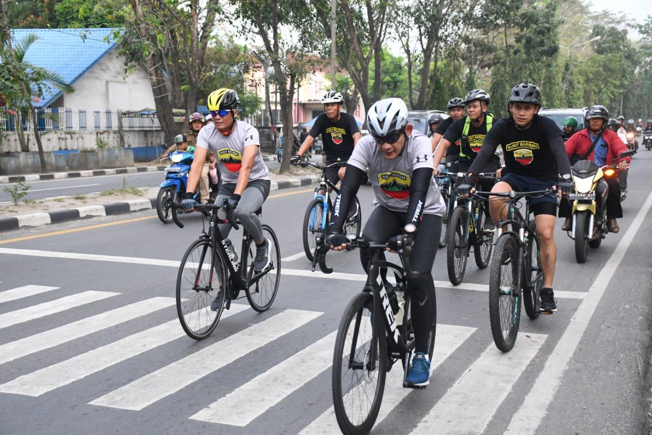Pangdam I/BB Gowes Bersepada dari Medan Menuju KNIA