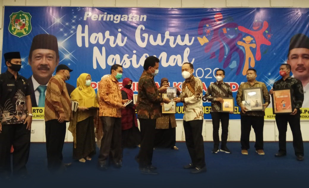 Bank Sumut Dukung Peningkatan Kompetensi dan Kesejahteraan Guru,  Puncak Peringatan hari Guru Nasional