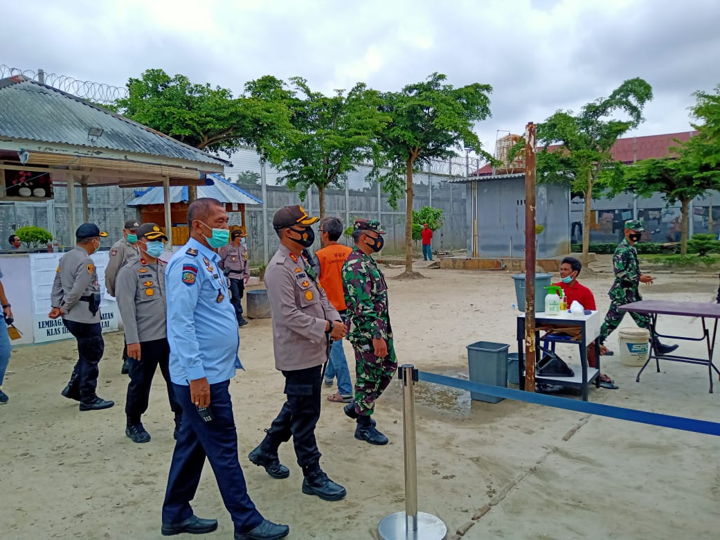 Kapolres Tanjung Balai Monitor Pelaksanaan Pemungutan Suara Pemilihan Walikota dan Wakil Walikota Tanjung Balai