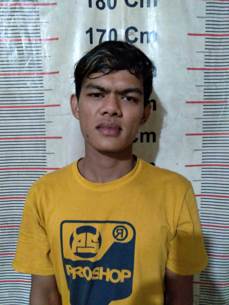 Turun Dari Angkutan Mini Bus Timtax,Hafiz Diamankan Tim Reskrim Tanjung Pura