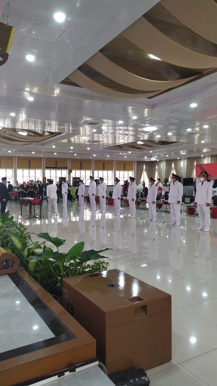Bobby Nasution Bersama 5 KDh Resmi Dilantik Jadi Kepala Daerah di Sumut