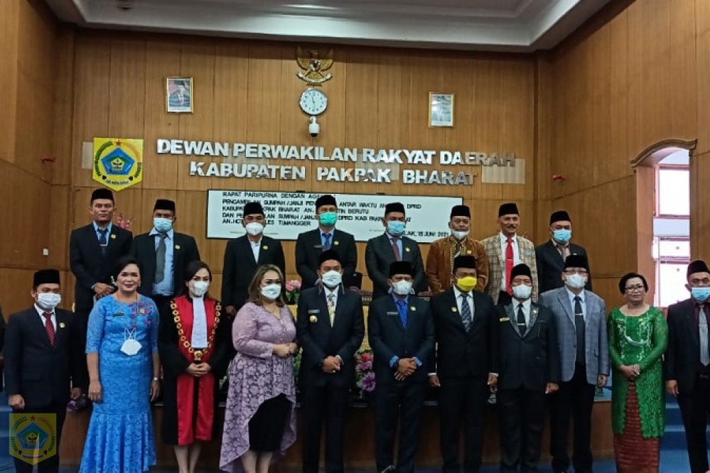 Hotma Ramles Tumangger Resmi Ketua DPRD Pakpak BharatÂ 