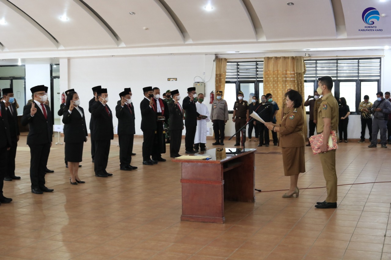 21 Pejabat Eselon II Pemkab Karo Dilantik,Ini Nama-namanya
