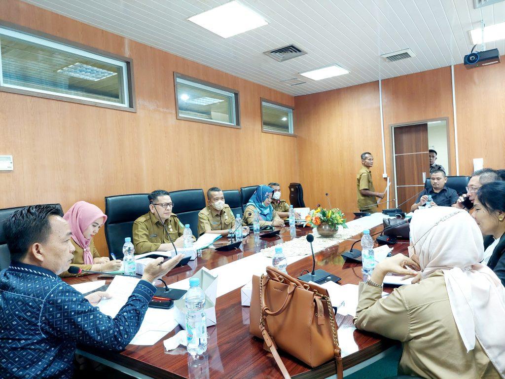 Dinsos Medan Diminta Tertibkan Pengemis di Lampu Merah, Netty Siregar : â€œJangan Ada Kesan Pembiaranâ€