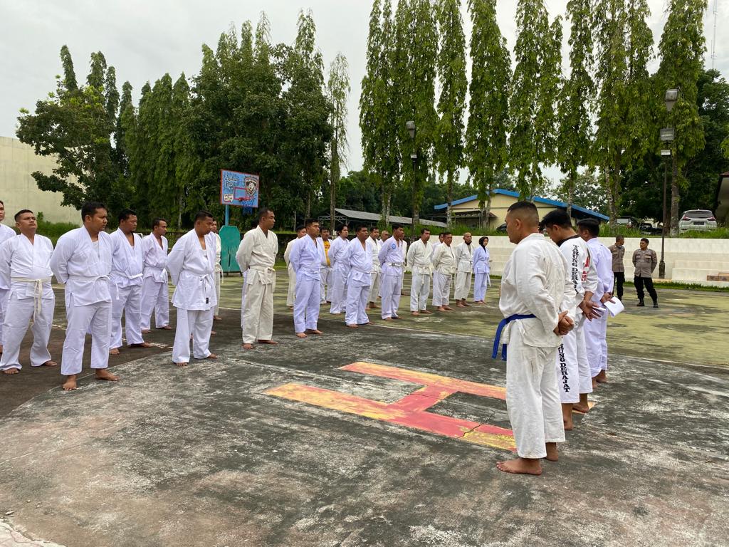 38 Personel Polres Asahan Ikuti Ujian Bela Diri Polri