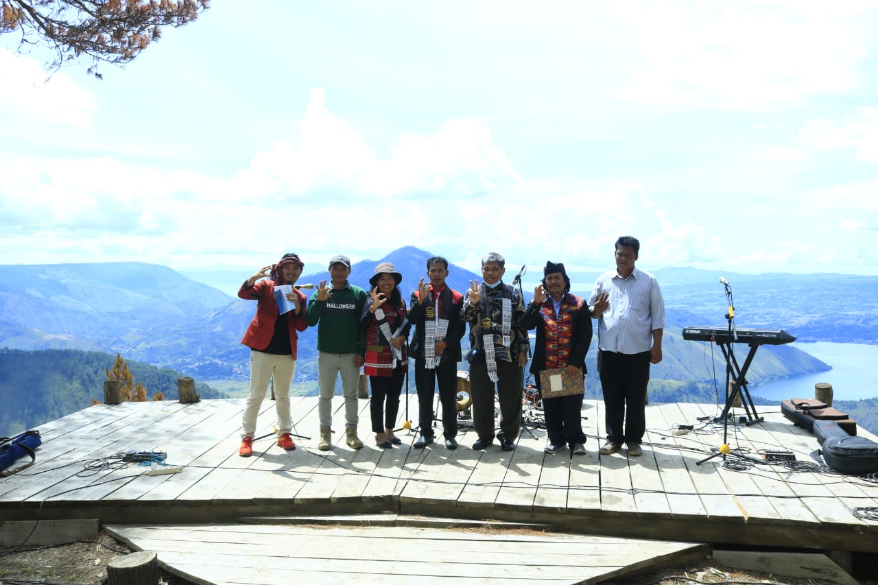 Objek Wisata Togaraja Resmi Dibuka, Nikmati Panorama Danau Toba Dari Ketinggian