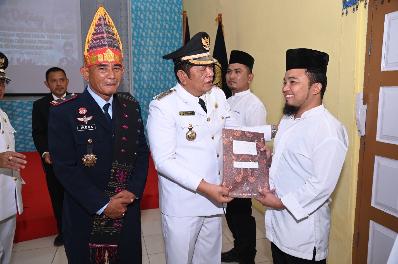 Kemenkumham Memberikan remisi umum kepada 600 orang
