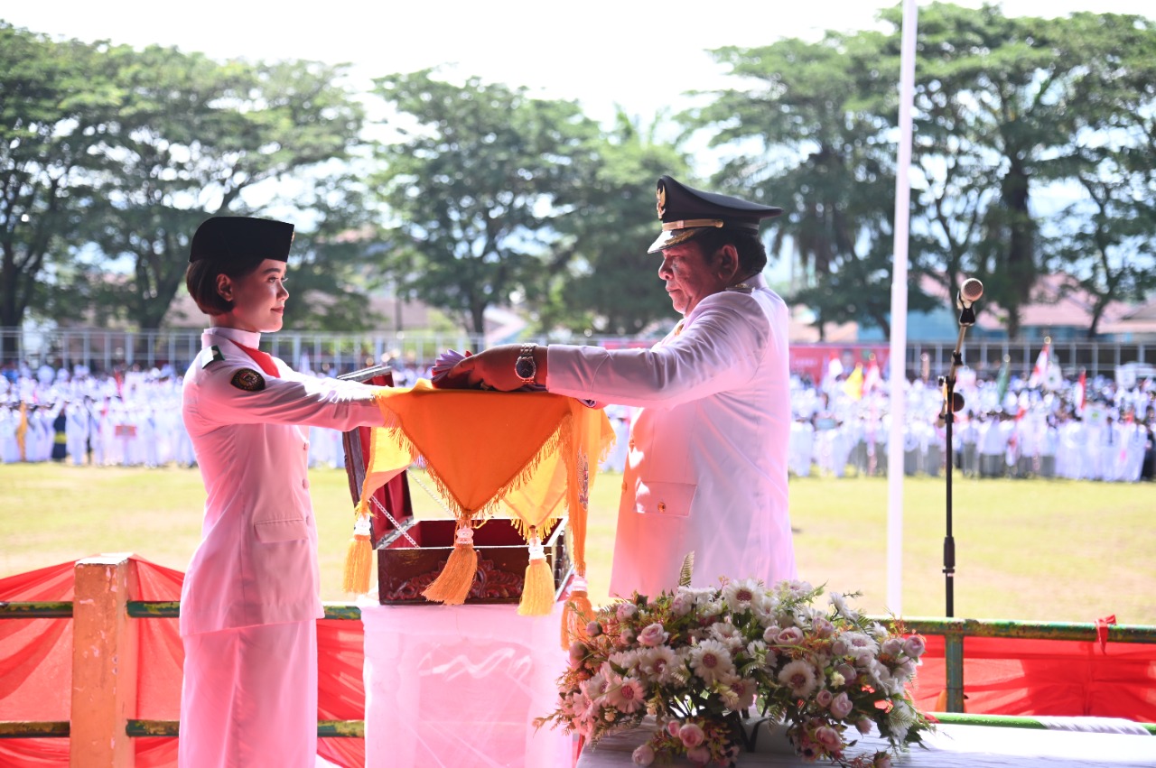 Walikota Padang Sidempuan, Irsan Efendi Nasution Irup Peringatan Detik-detik Proklamasi Kemerdekaan RI