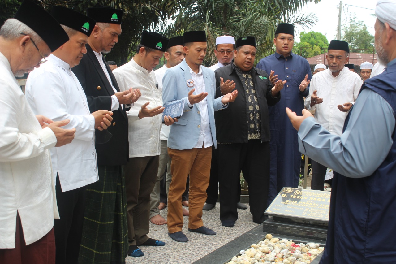 Pangdam I BB Mayjen TNI Achmad Daniel Chardin Hadiri Haul ke-1 Pendiri Pesantren Darul Arafah