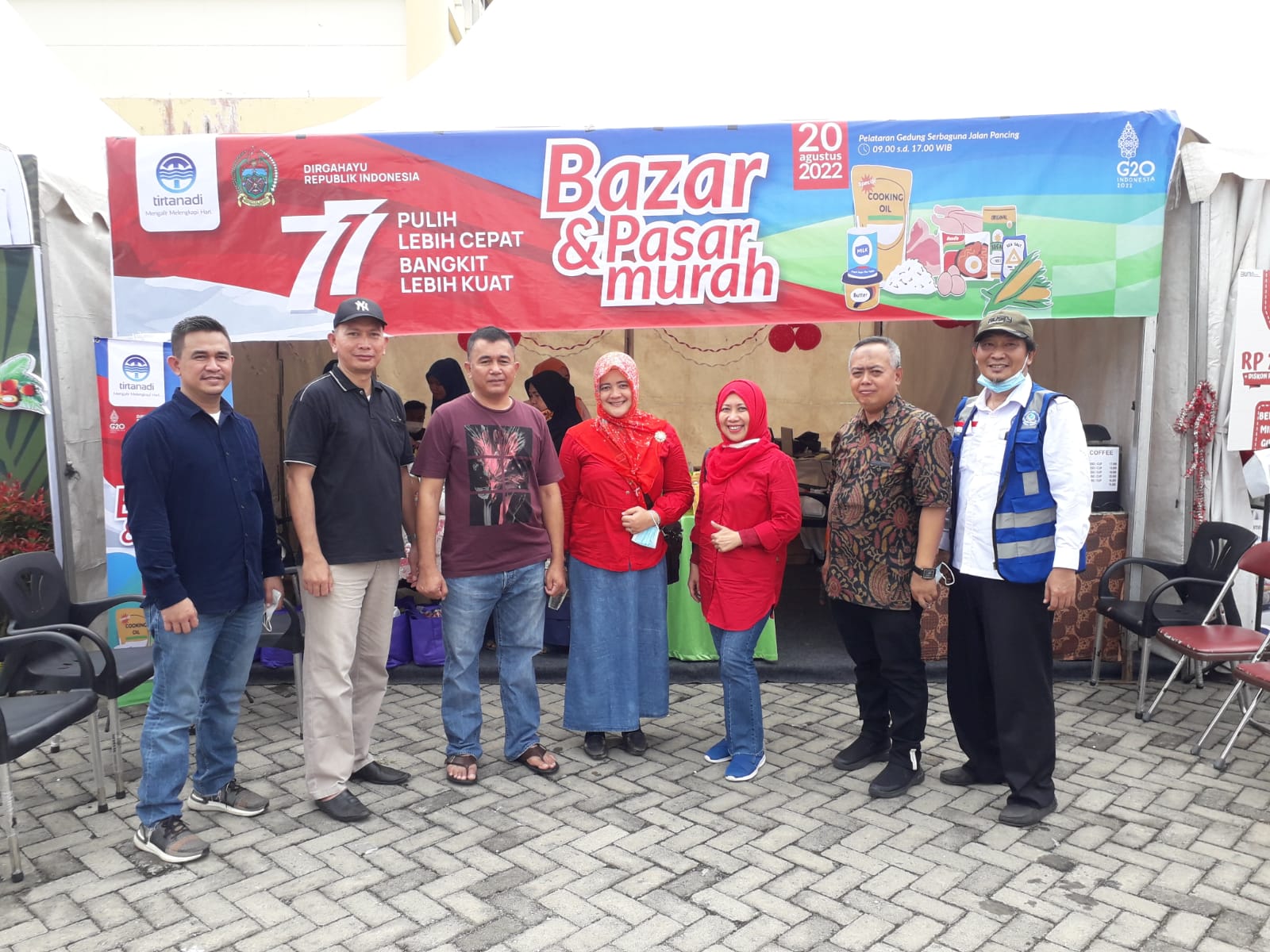 KMAS Perumda Tirtanadi &Â  KOPITUÂ  Mengikuti Bazar Pasar Murah