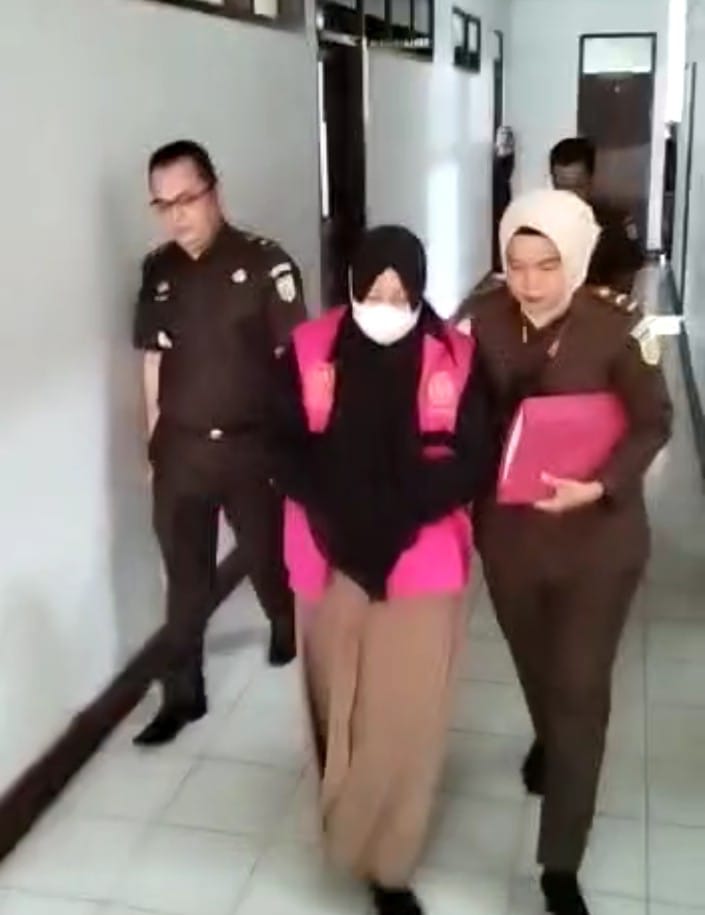 Kasus BOK Puskesmas Sadabuan, Kasasi ditolak : Mantan Kapus Dieksekusi Ke Lapas Kls II P.SidempuanÂ 