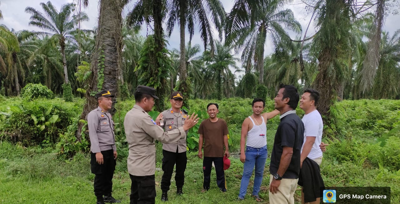 Kasat Binmas Polres Asahan Lakukan Sosialisasi Cegah Karhutla Kepada Masyarakat Kelurahan Lestari