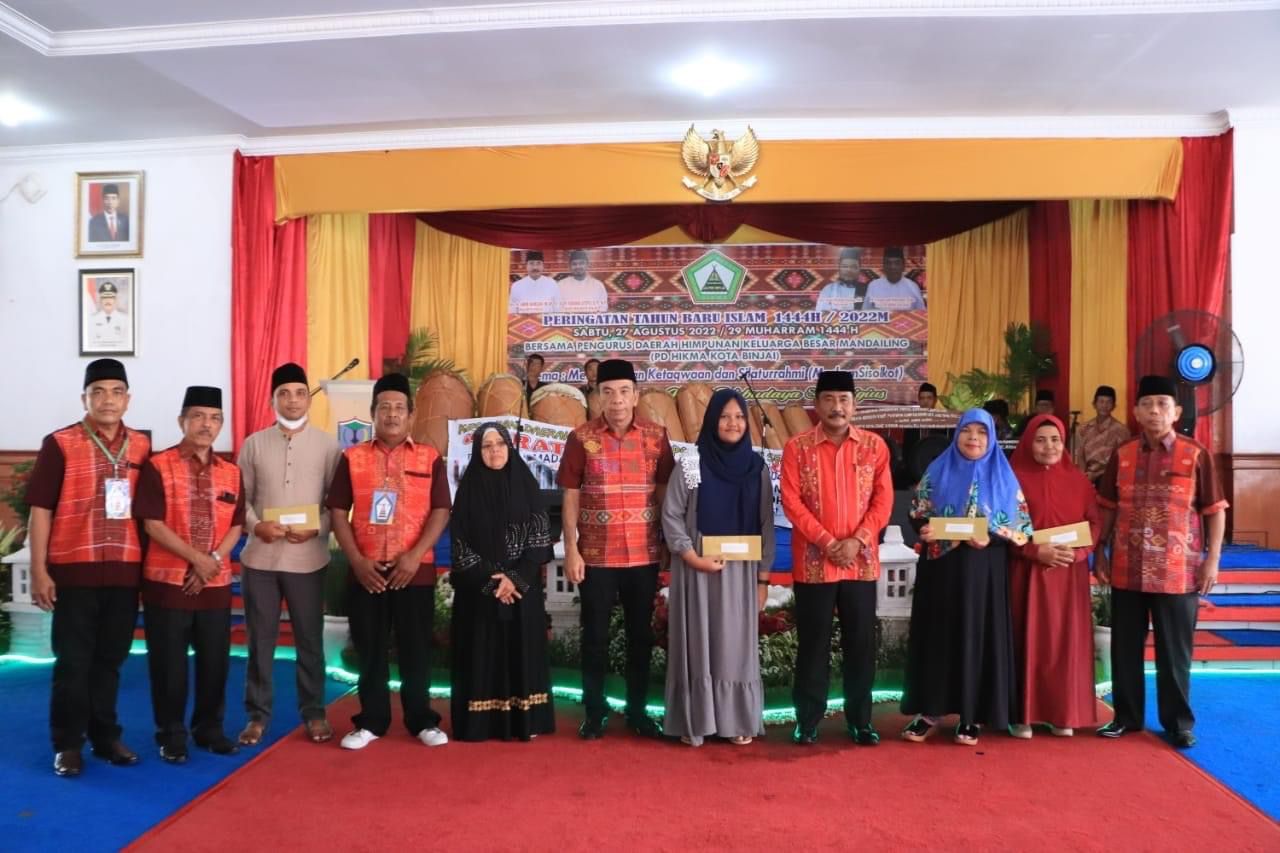 Walikota Binjai Berjanji Untuk Segera Membantu Membangun Bagas Godang Hikma