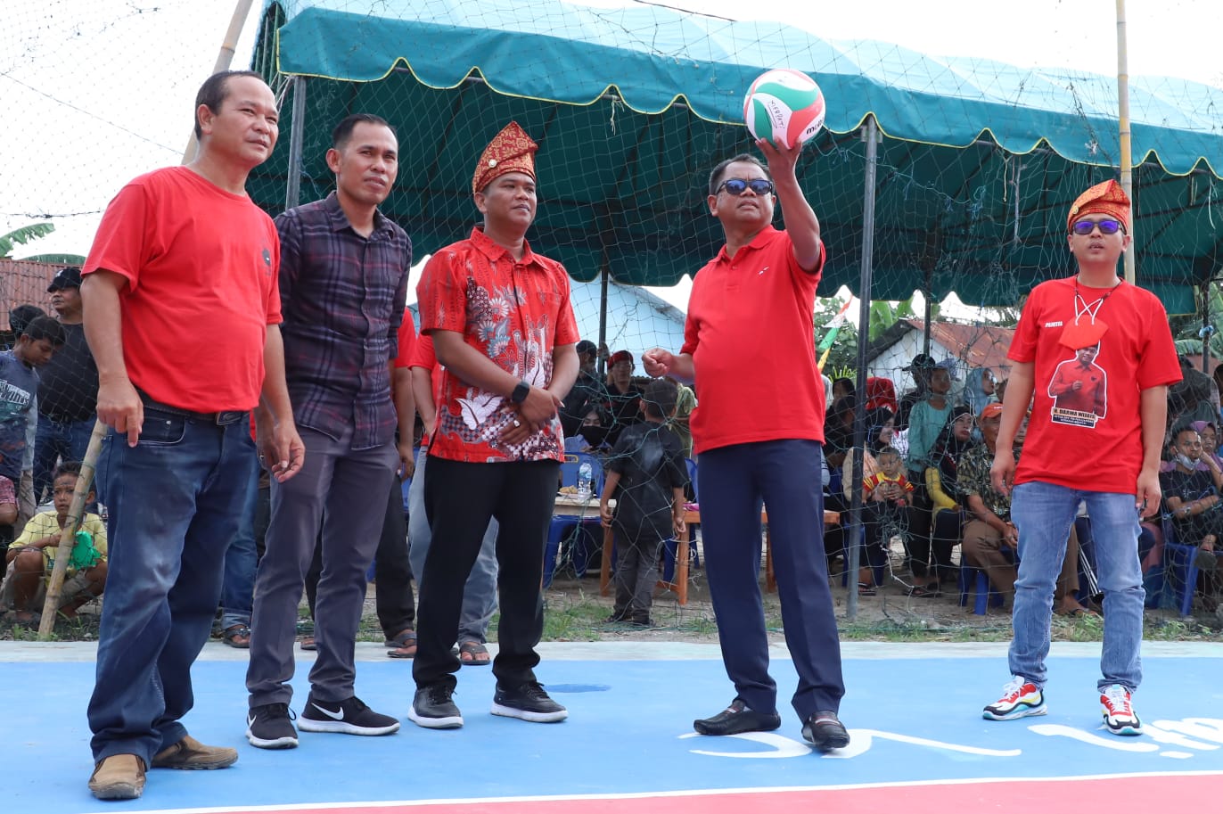 Buka Tournament Bola Volly, Bupati Darma Wijaya Ajak Kalangan Muda Mencintai Olahraga