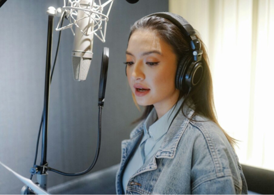 Film DokumenterÂ â€œEating Our Way To Extinctionâ€Â Segera Tayang di Indonesia,Â Aktris Raline Shah Resmi Ditunjuk Sebagai Narator
