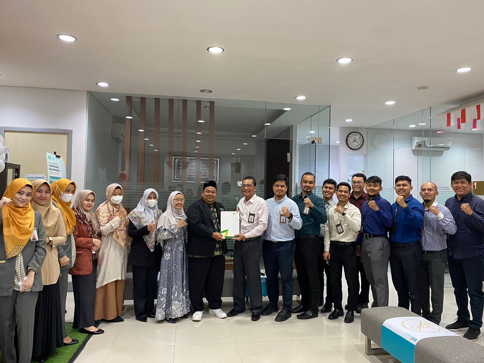 Mudahkan Masyarakat Ber-Ziswaf, DD Waspada dan BSI Tandatangani MoU