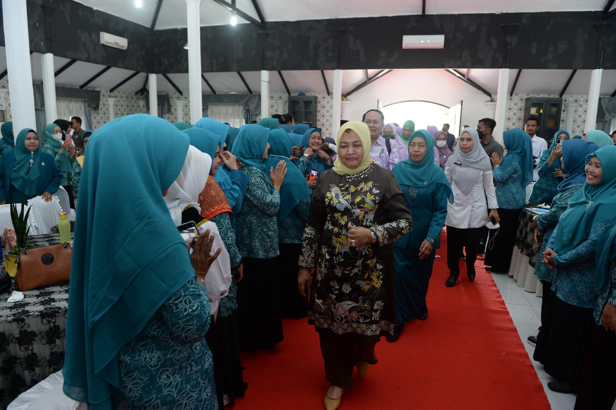 Perkuat Ketahanan Keluarga,  Nawal Lubis Dorong Program Hatinya PKK Terus Dijalankan