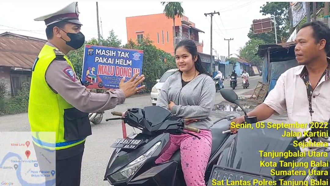Agar Nyaman Saat Berkendaraan, Ini Himbauan Personil Satlantas Polres Tanjungbalai Ke Pengendara