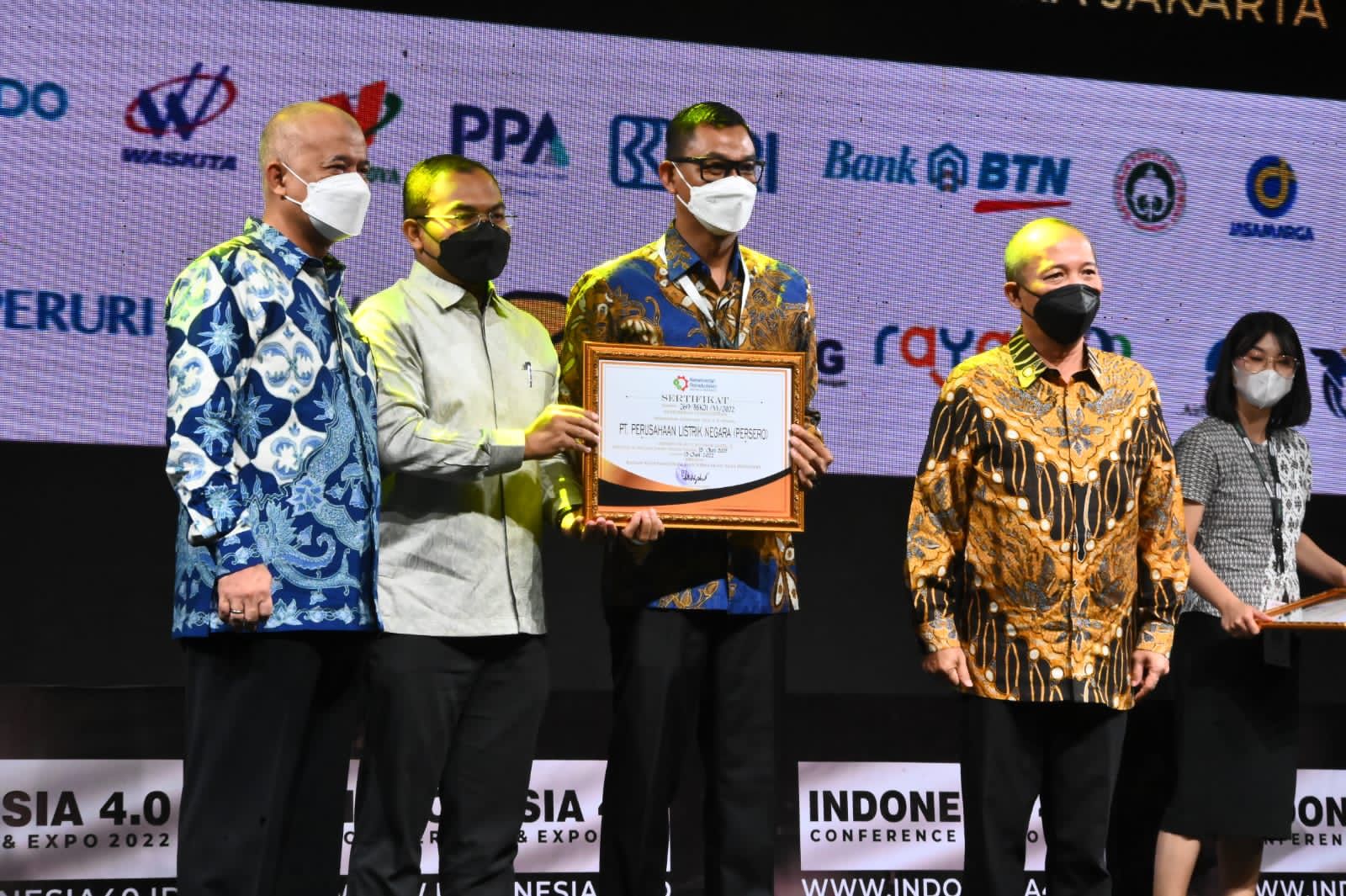 PLN Raih Penghargaan INDI 4.0 Kemenperin 2022