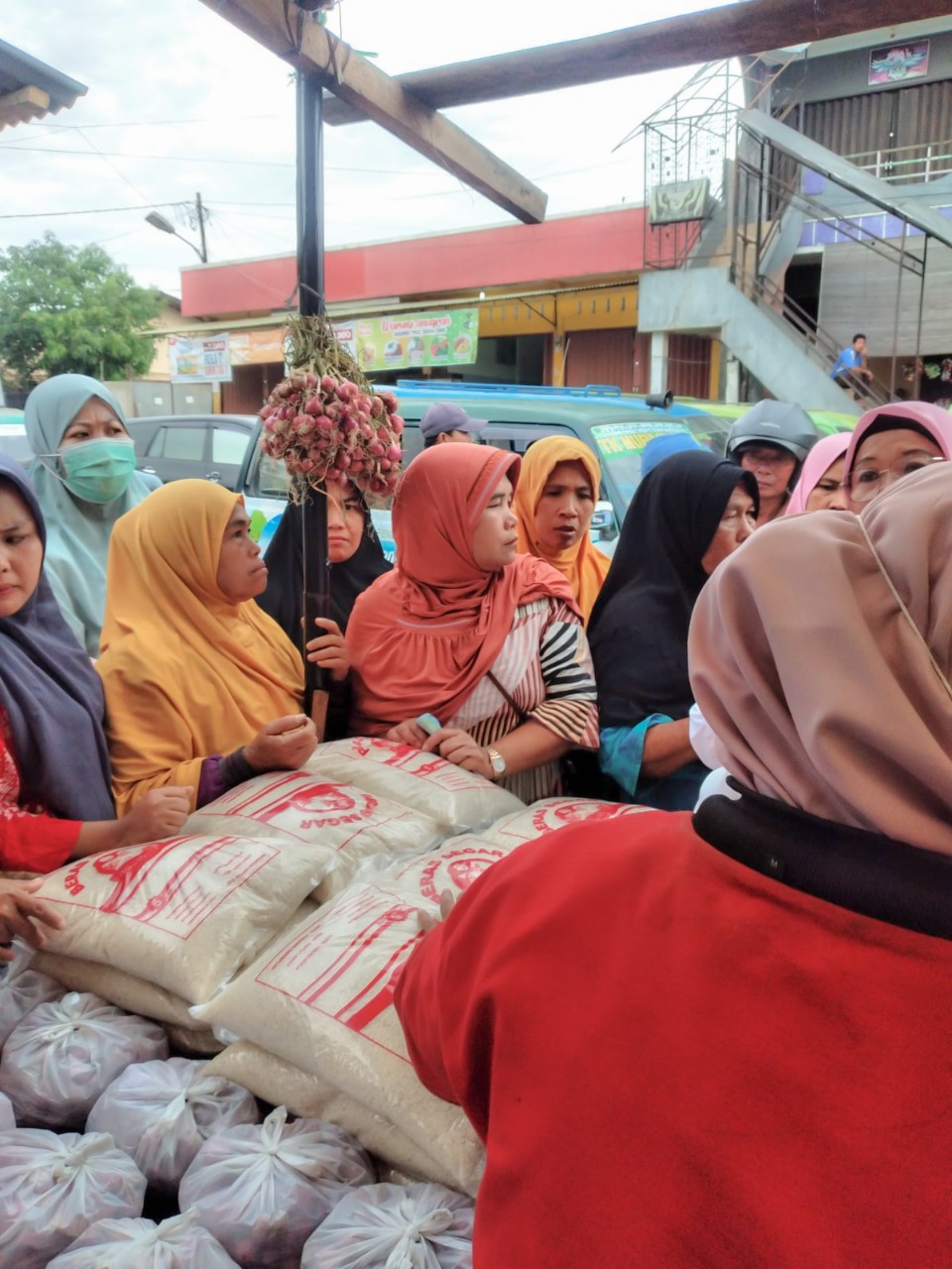Tekan Inflasi, Pemko PSP Gelar Pasar Murah