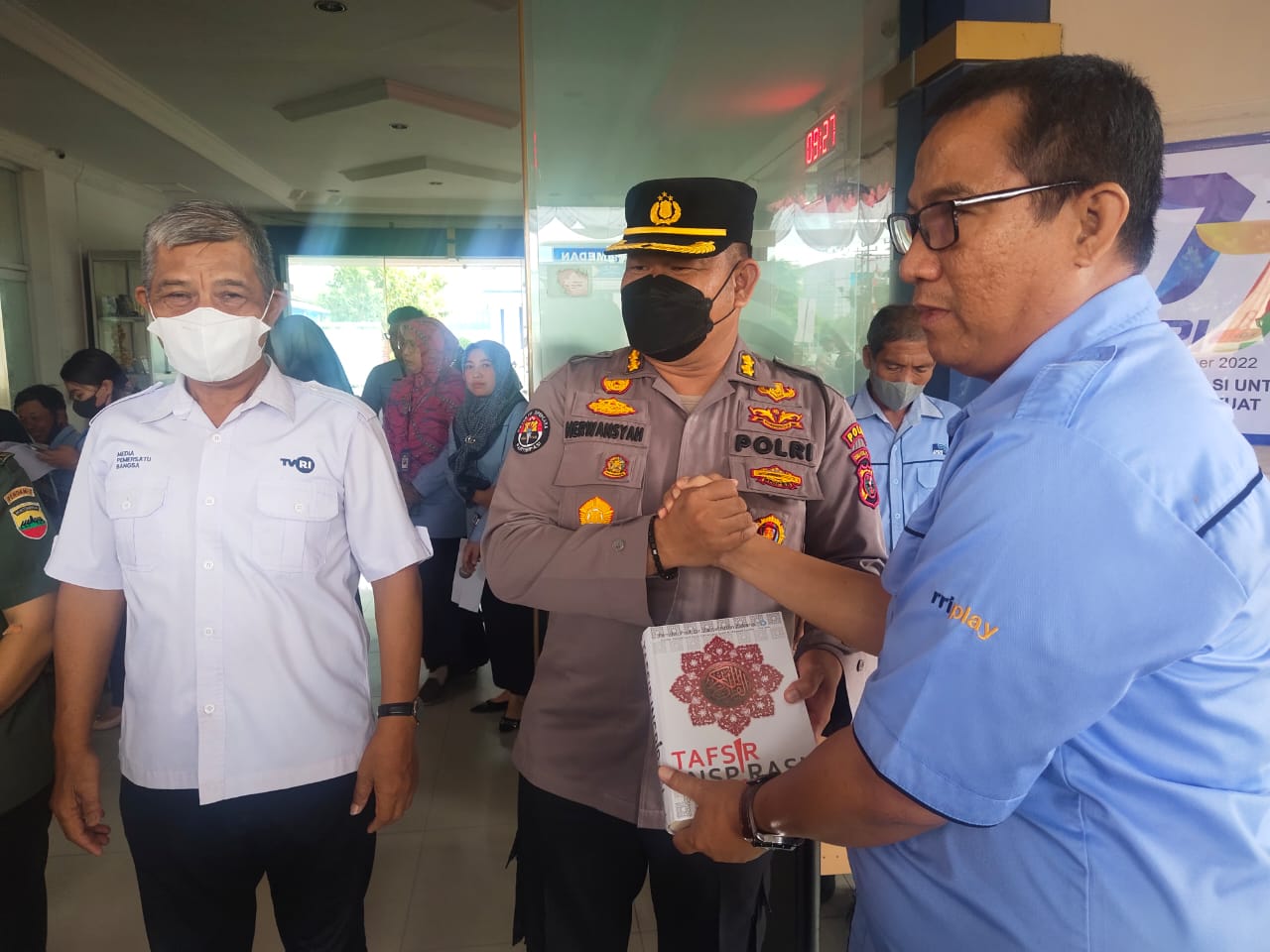 Dalam Rangka HUT RRI ke 77 Tahun, Bid Humas Poldasu Ikuti Giat Bakti Kesehatan Donor Darah