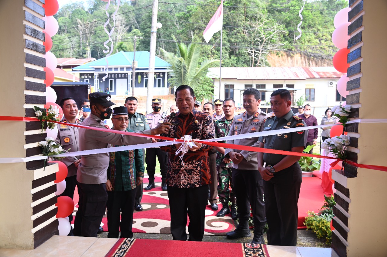 Walikota PSP Irsan Efendi Nasution Hadiri  Peresmian Kantor Polsubsektor Padang Sidempuan Selatan
