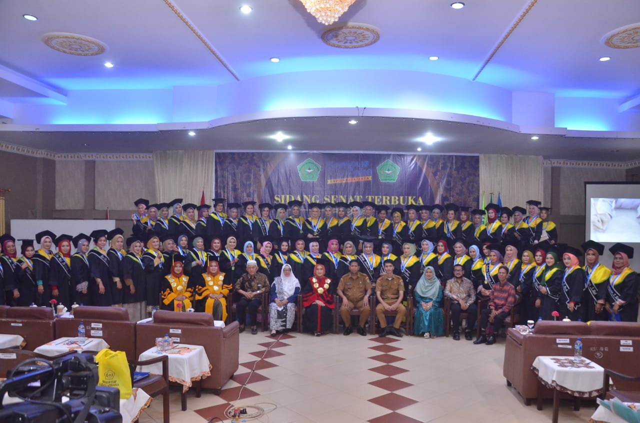 Staf Ahli Bupati Asahan Hadiri Wisuda Mahasiswa Kebidanan STIKES Asy Syifa Kisaran