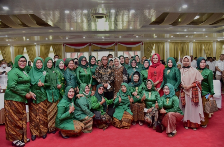Lantik Pemuda Pujakesuma Kabupaten/Kota se-Sumut,  Edy Rahmayadi Minta Pujakesuma Tidak Terpecah Belah