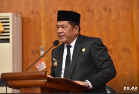 Walikota Padang Sidempuan Irsan Efendi Nasution sampaikan Jawaban atas Pandangan Umum Fraksi DPRD