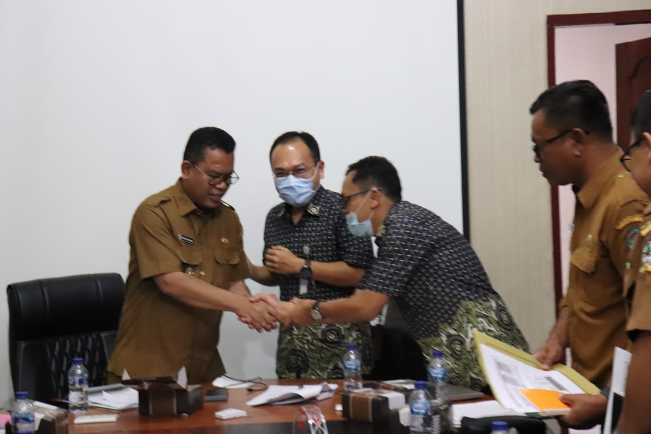 BPJS beraudensi Ke Bupati Toba Di Sambut  Baik Dan Dukung Program JKN Di Kabupaten Toba