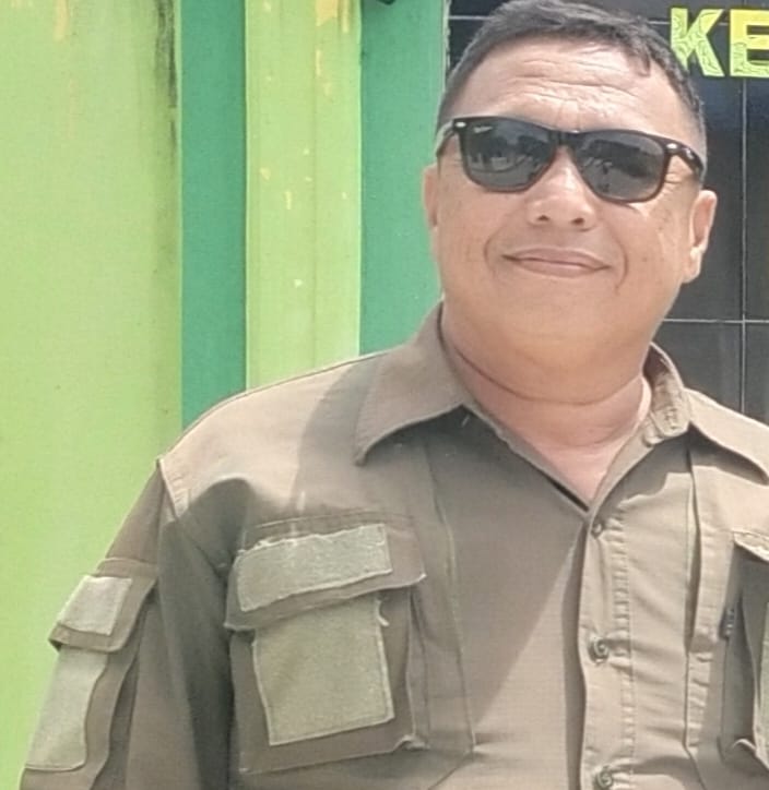 TERKESAN BERSAMA GUBERNUR EDY