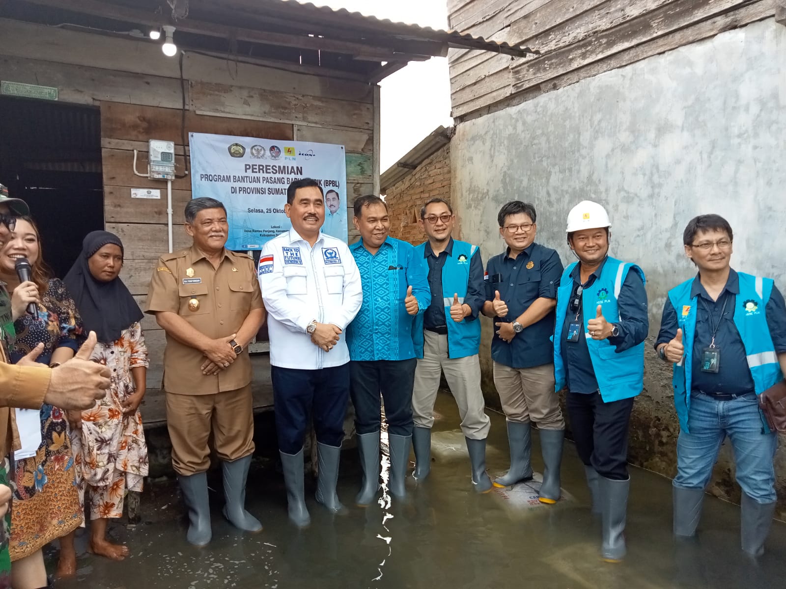 894 Warga Deli Serdang Terima Sambungan Listrik Gratis dari Pemerintah