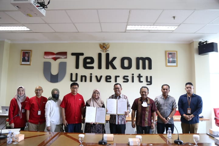 Bupati Toba Tanda Tangani Kesepakatan Bersama dengan Universitas Telkom  Perihal Pendidikan, Penelitian, dan Pengabdian Masyarakat